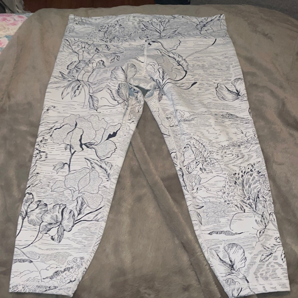 NWOT Athleta 2X elation legging 7/8 length